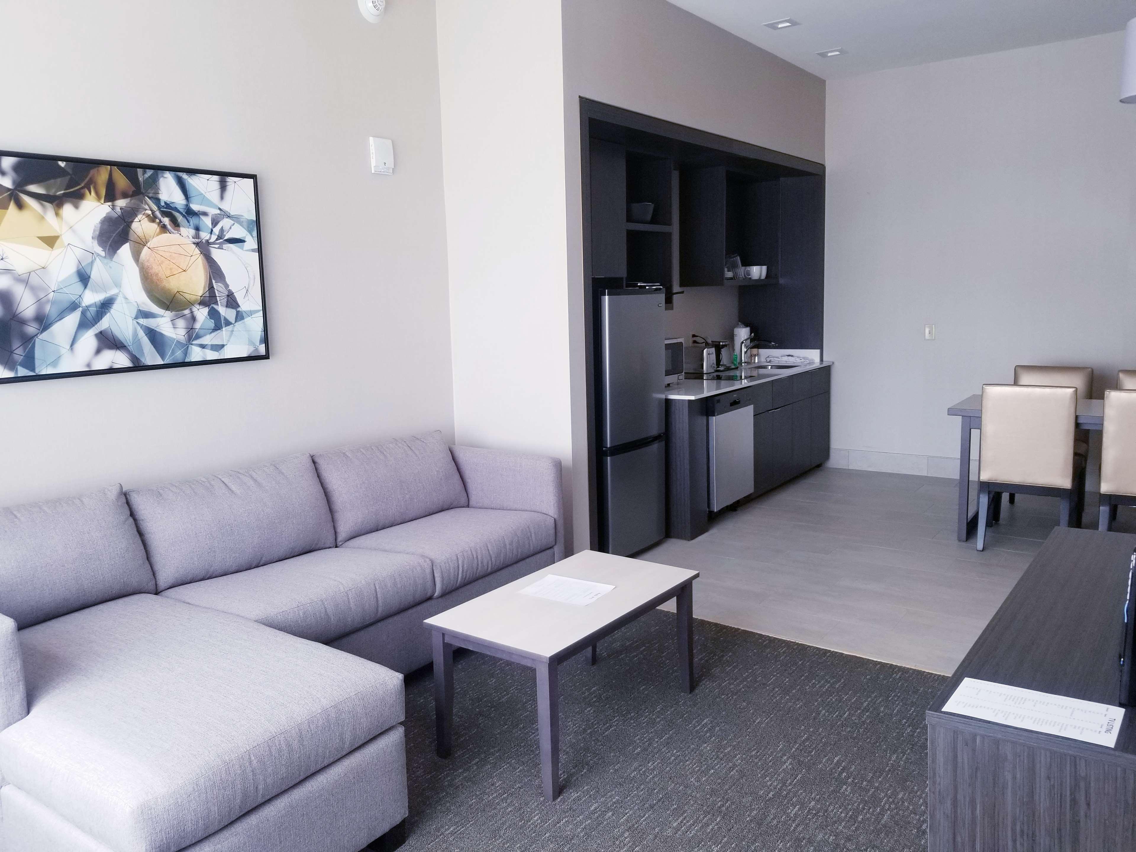 Best Western Plus Executive Residency Rigby'S Water World Hotel Уорнер-Робинс Экстерьер фото